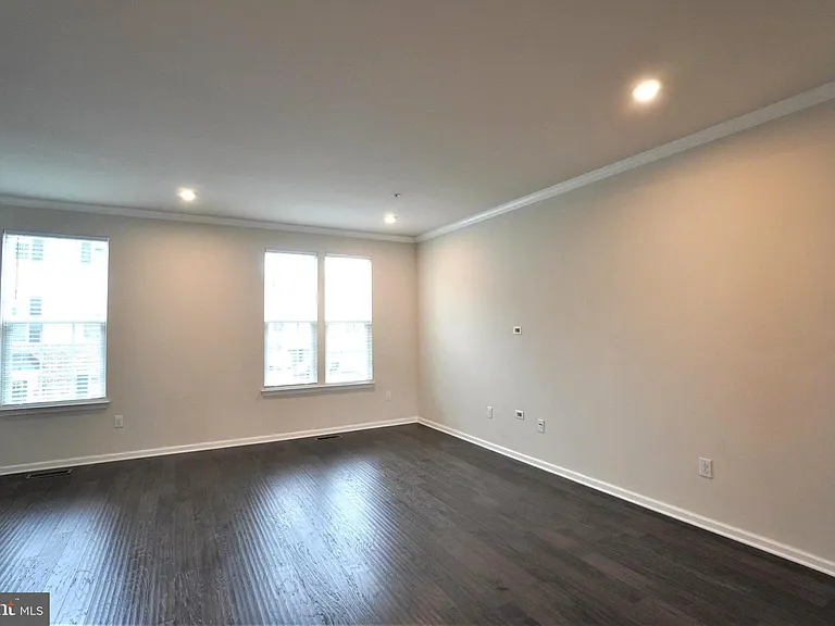 125 Dragon Dr — Photo 11