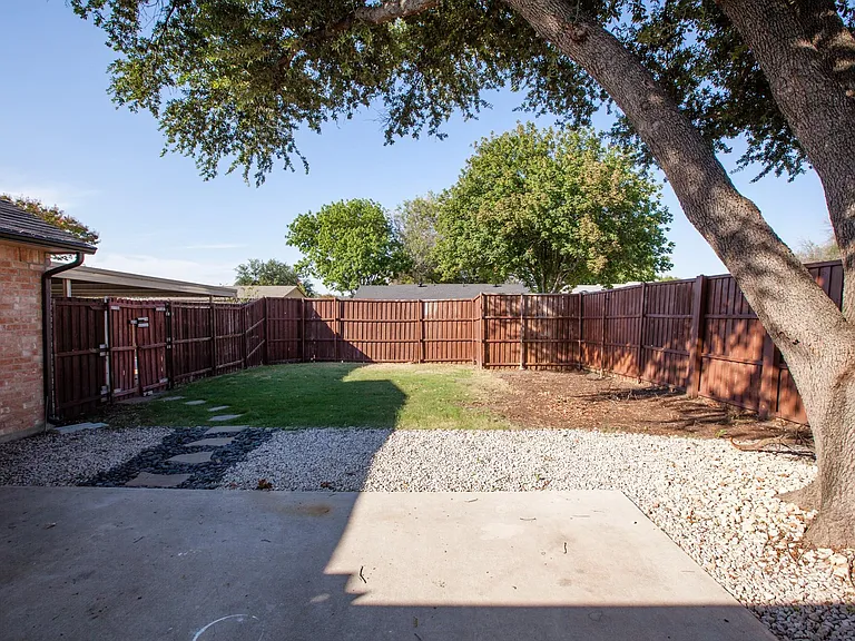 5713 Baker Dr — Photo 23