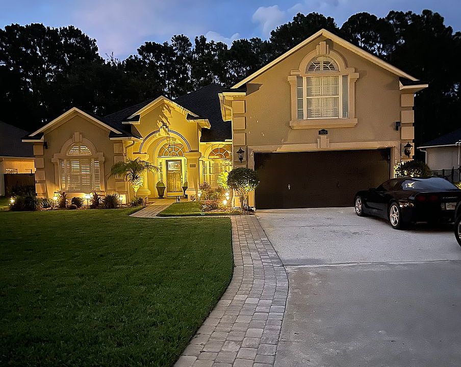 1st image of 1120 Ravenscroft Ln