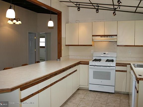 5th image of 1223 Aquarius Ct
