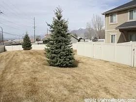 670 S 1545 W — Photo 22