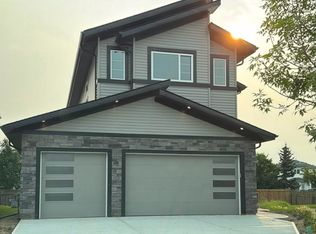 34 McKenzie Clos, Leduc, AB T9E0P2
