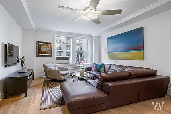 Sold by Wohlfarth & Associates Inc | media 4