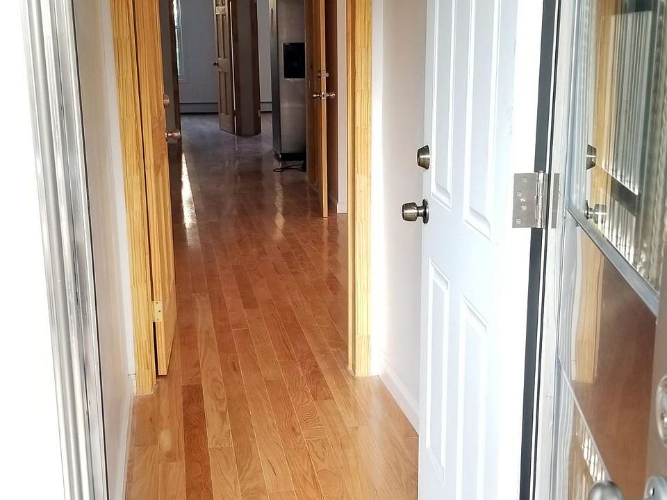1st image of 2289 E 22nd St #F1