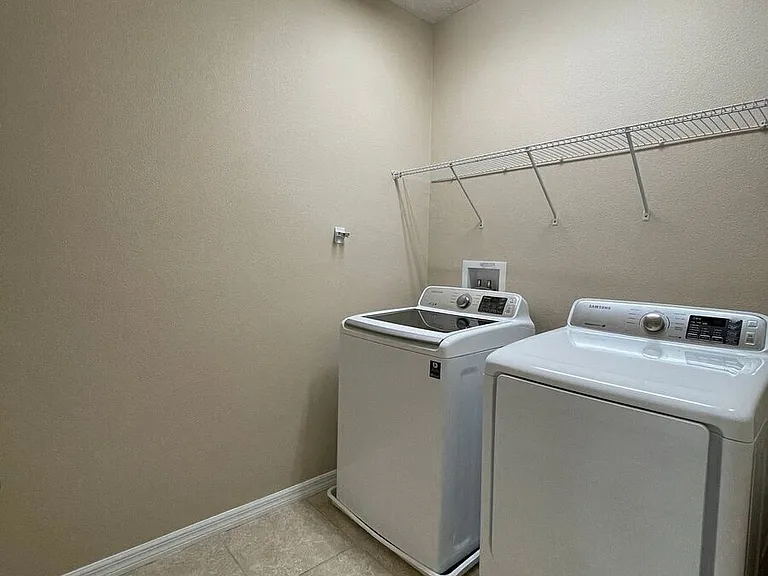 1045 Palma Verde Pl — Photo 31