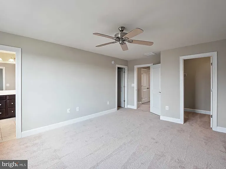 10715 Caledonia Meadow Dr — Photo 19
