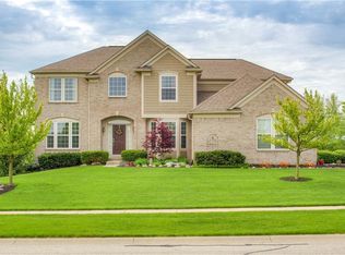 4934 S Cobblestone Dr, Zionsville, IN 46077