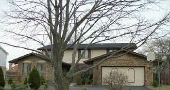 1st image of 2924 Harolds Cres