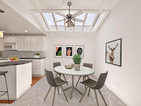 4th image of 258 Mountain Springs Dr #258