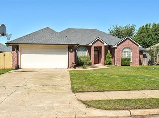 817 Adams Trl, Edmond, OK 73012
