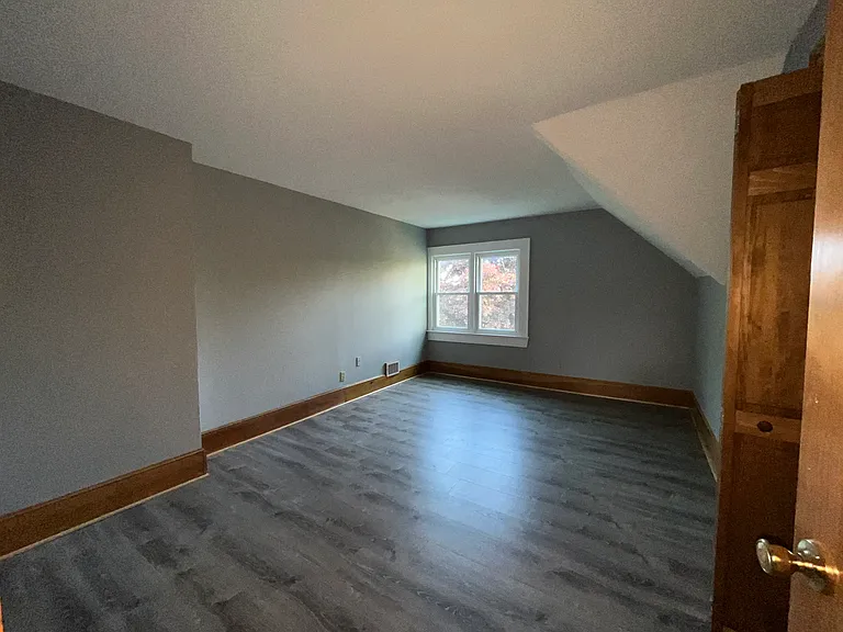 551 Townsend Ave #3 — Photo 12