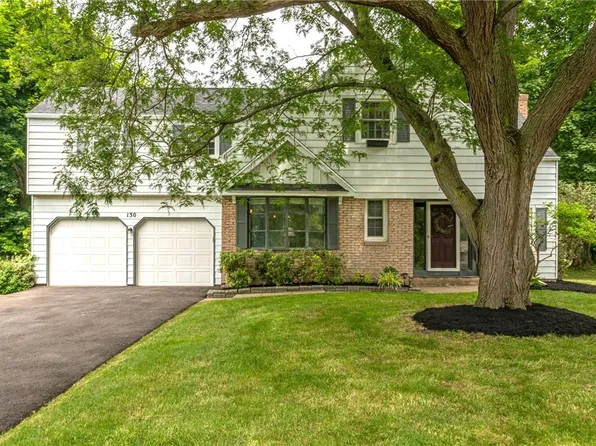 130 Dunrovin Ln, Rochester, NY 14618