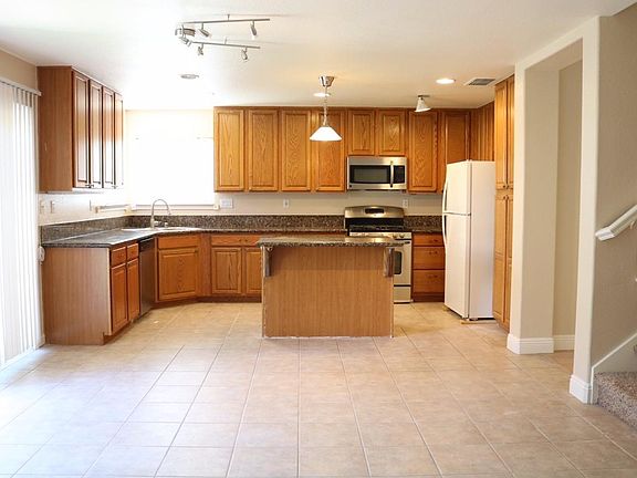 5th image of 1788 Clayton Way