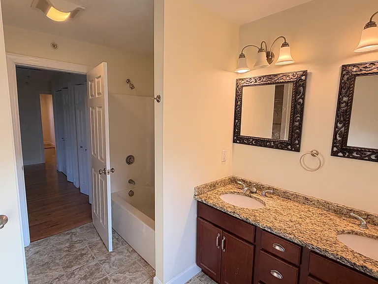 2779 Washington St #7 — Photo 26