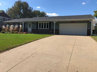 4251 Malmo Ln N, Eagan, MN 55123