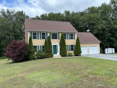 16 Cove Brook Lane, Uncasville, CT, 06382