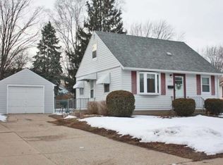 1718 McKinley Ave, Beloit, WI 53511
