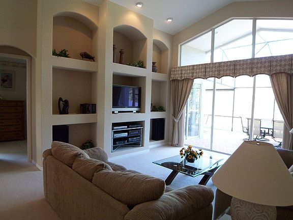 2nd image of 10738 Deerberry Dr