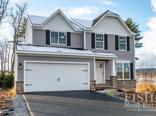 210 Whitetail Cir, Mill Hall, PA 17751