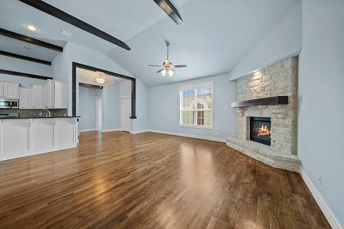 3742 W Austin St — Photo 9