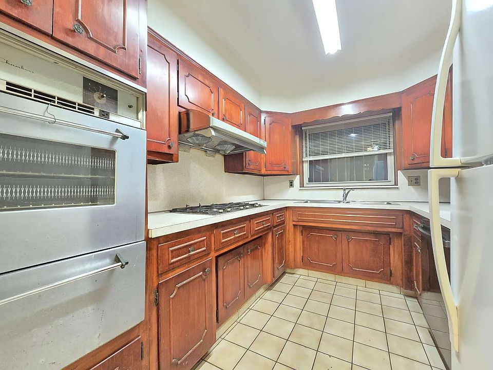 1st image of 1771 72nd St #1A