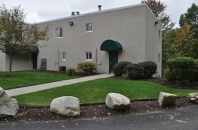 2nd image of 31 Devereux St APT 218