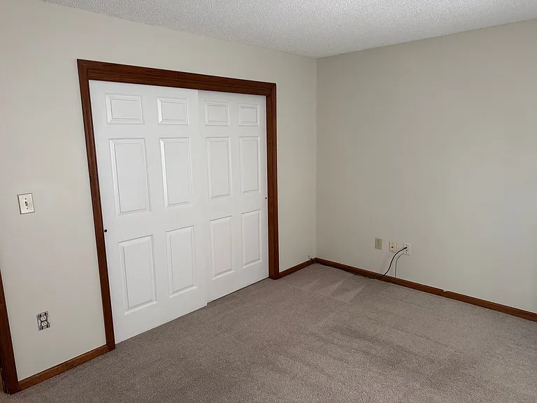 3069 Barberry Ln — Photo 13
