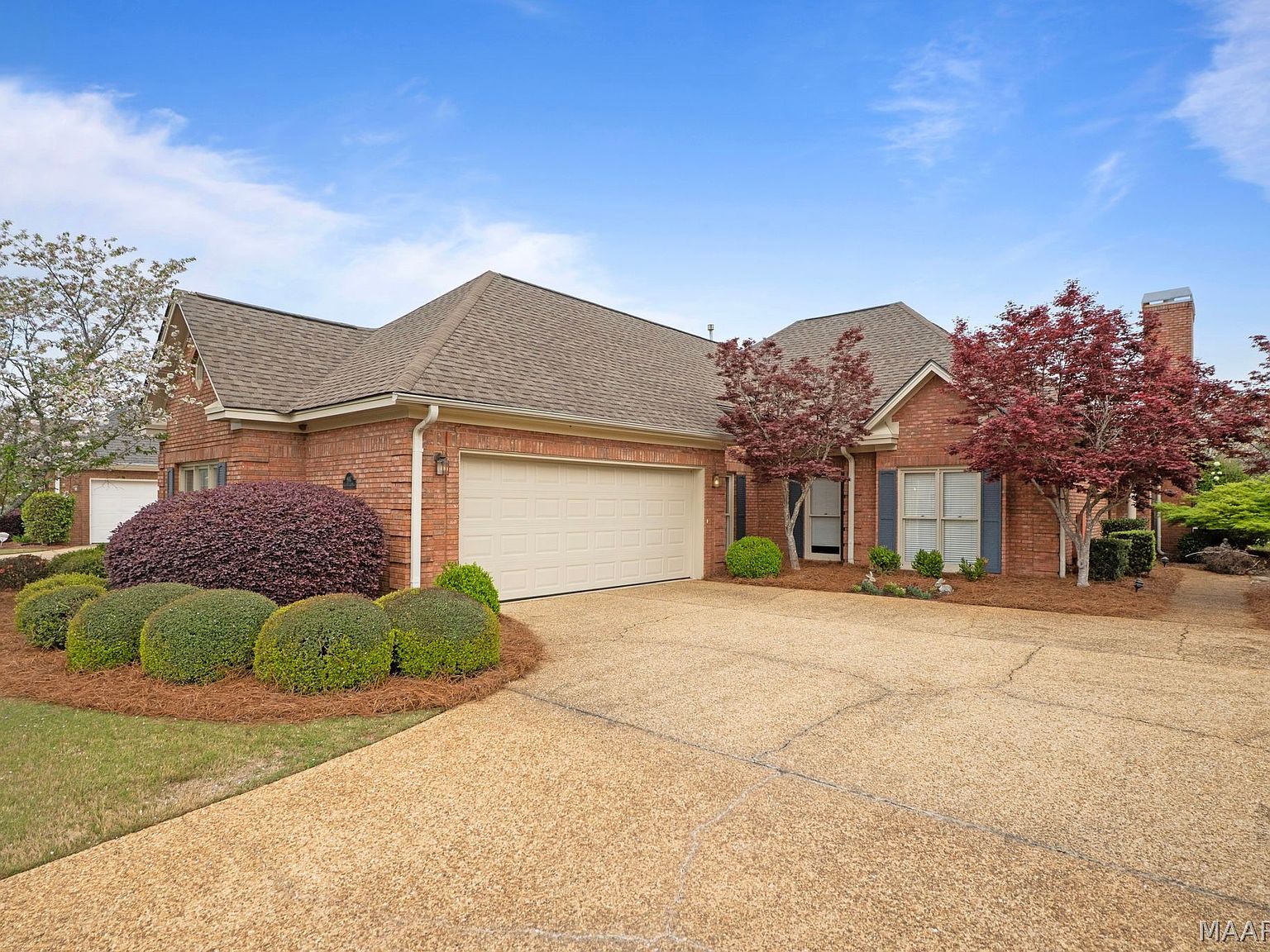 9017 Green Chase Dr