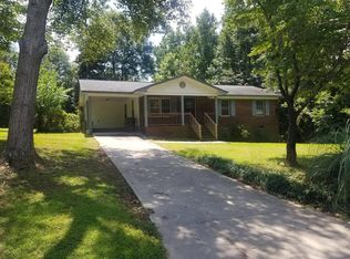 325 Oakland St, Hartwell, GA 30643