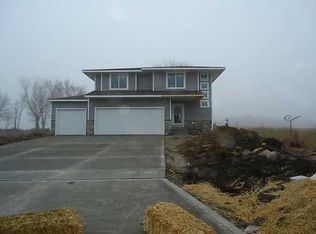 6355 Pommel St, West Des Moines, IA 50266