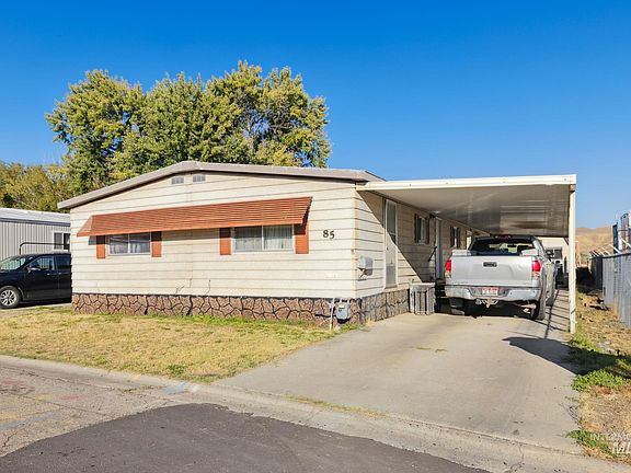 3rd image of 701 Monte Vista Dr Trailer 85