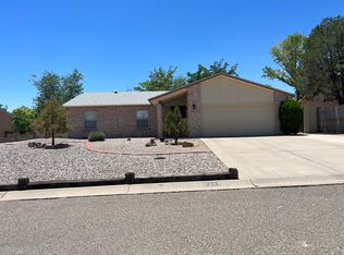 2302 Wrangler Ct SE, Rio Rancho, NM 87124