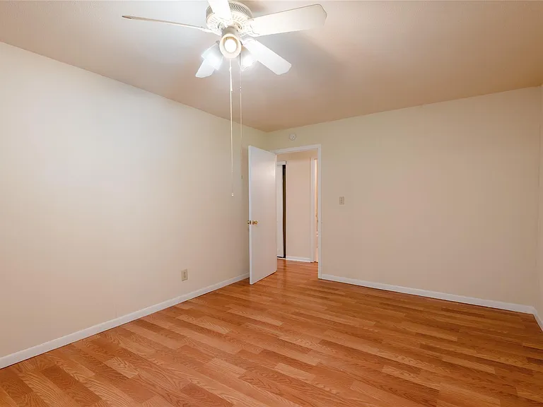 138 Summer Pl #C — Photo 18