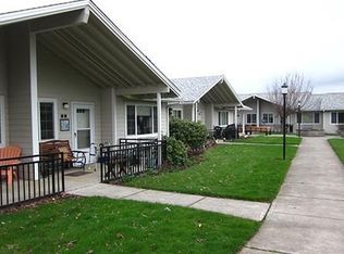 930 Sieverkropp Dr, Hood River, OR 97031