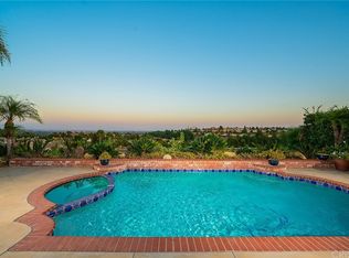 7526 Carmenita Ln, Canoga Park, CA 91304