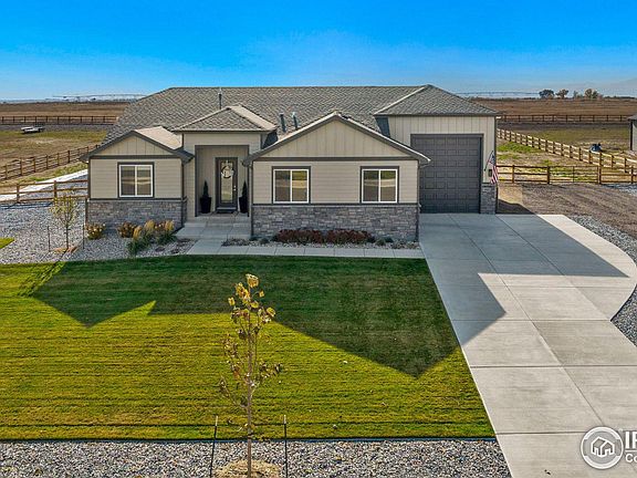 2nd image of 5011 Prairie Lark Ln