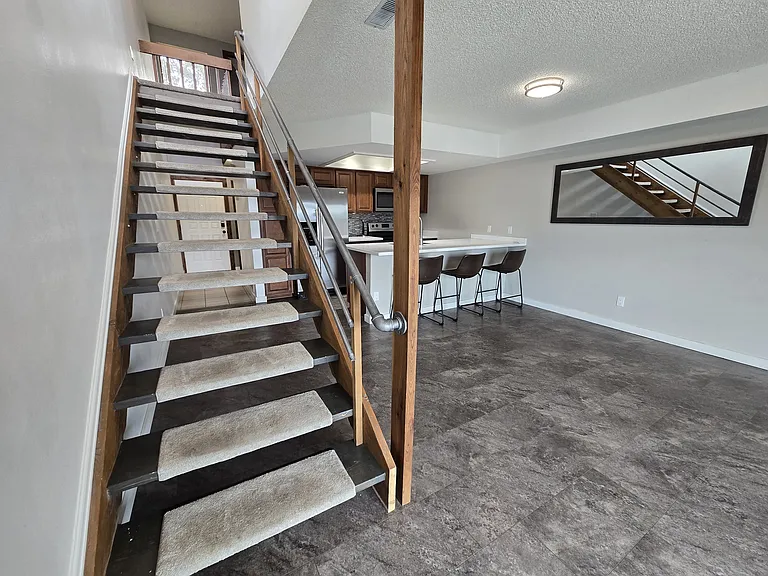 402 Forest Edge Ln #A — Photo 17