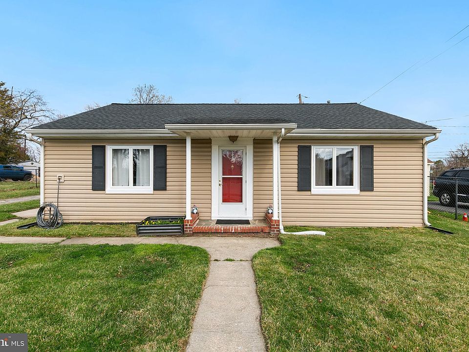 1st image of 100 Maple Ave