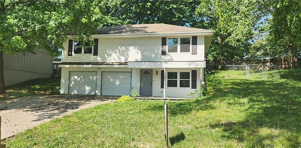 1st image of 2218 Liberty Landing Rd