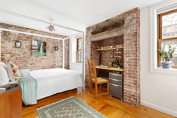 Sold by Compass | media 24