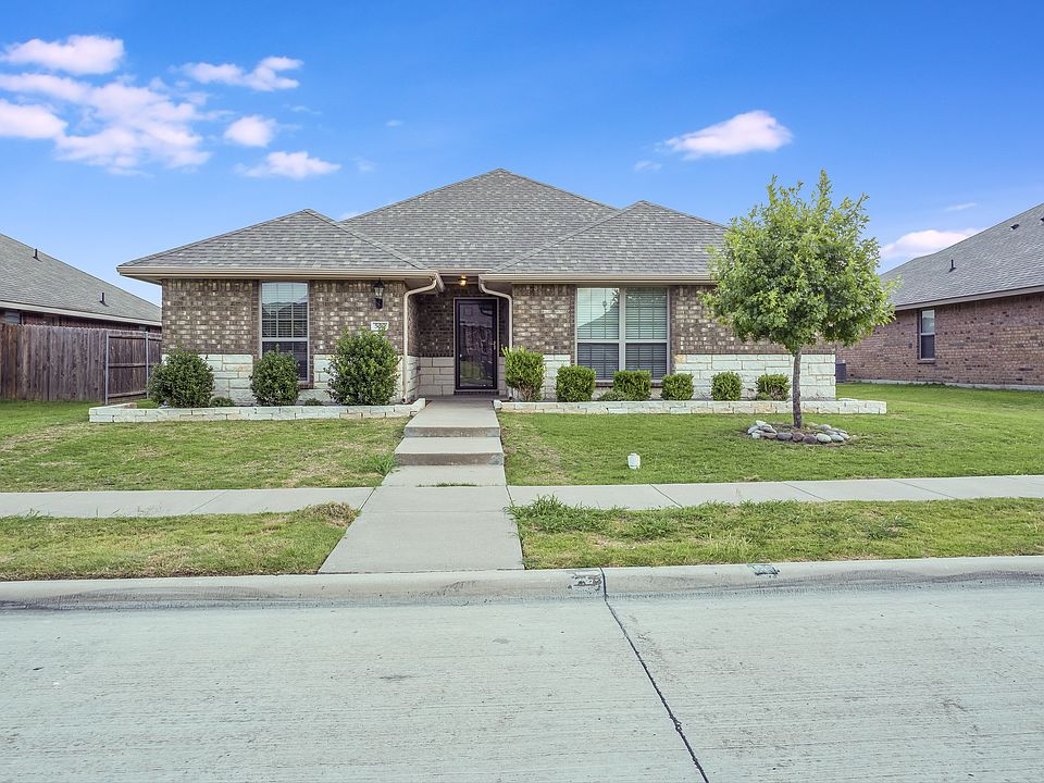 1st image of 530 Cottonview Dr