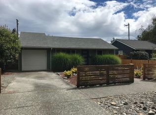 9230 34th Ave SW, Seattle, WA 98126