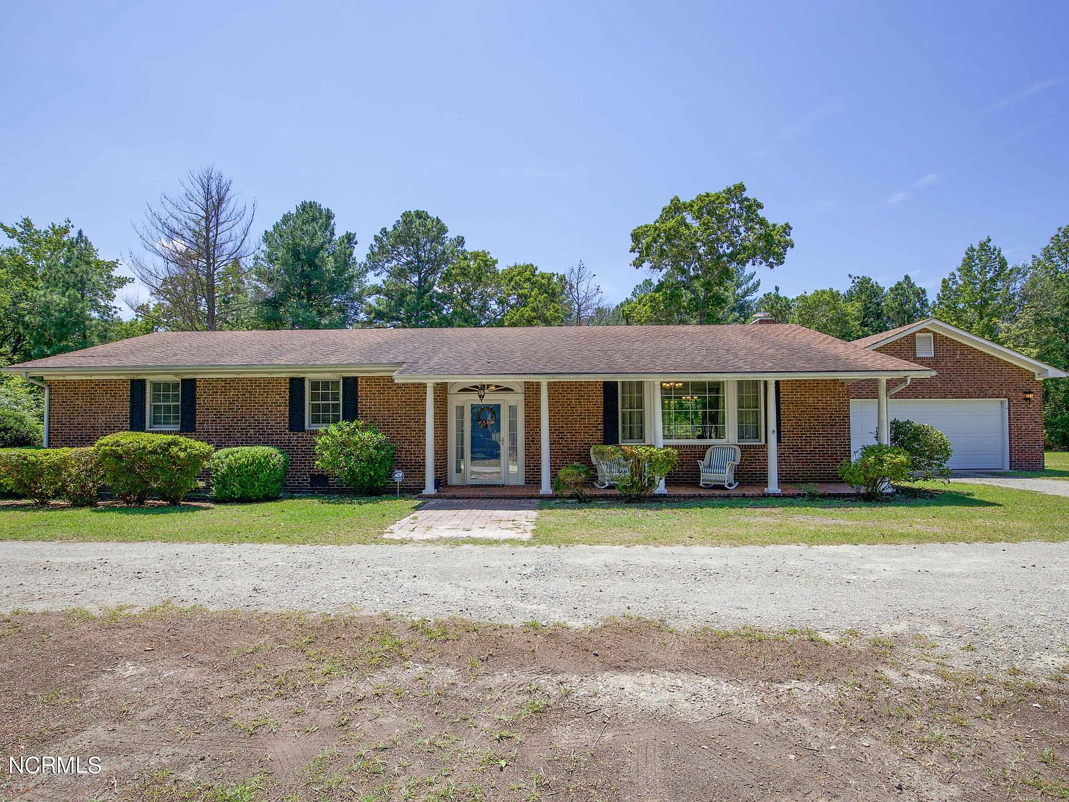 2560 Lobelia Road, Vass, NC 28394 Zillow