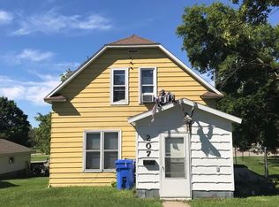 207 E Maple Ave, Frazee, MN 56544