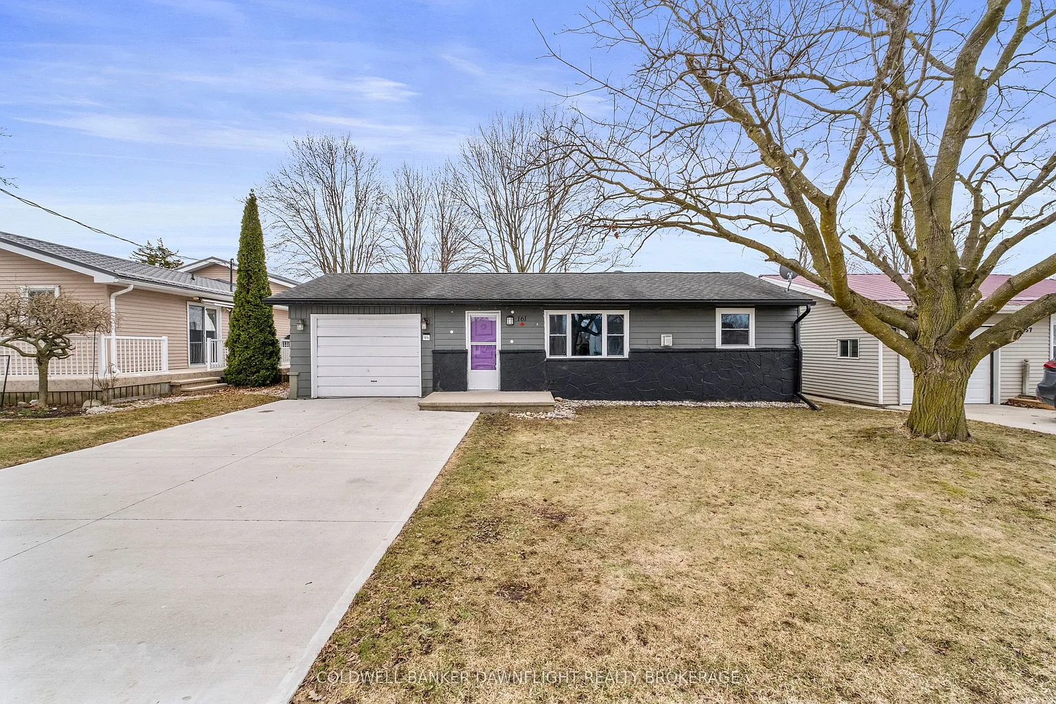 161 Huron St E photo 1