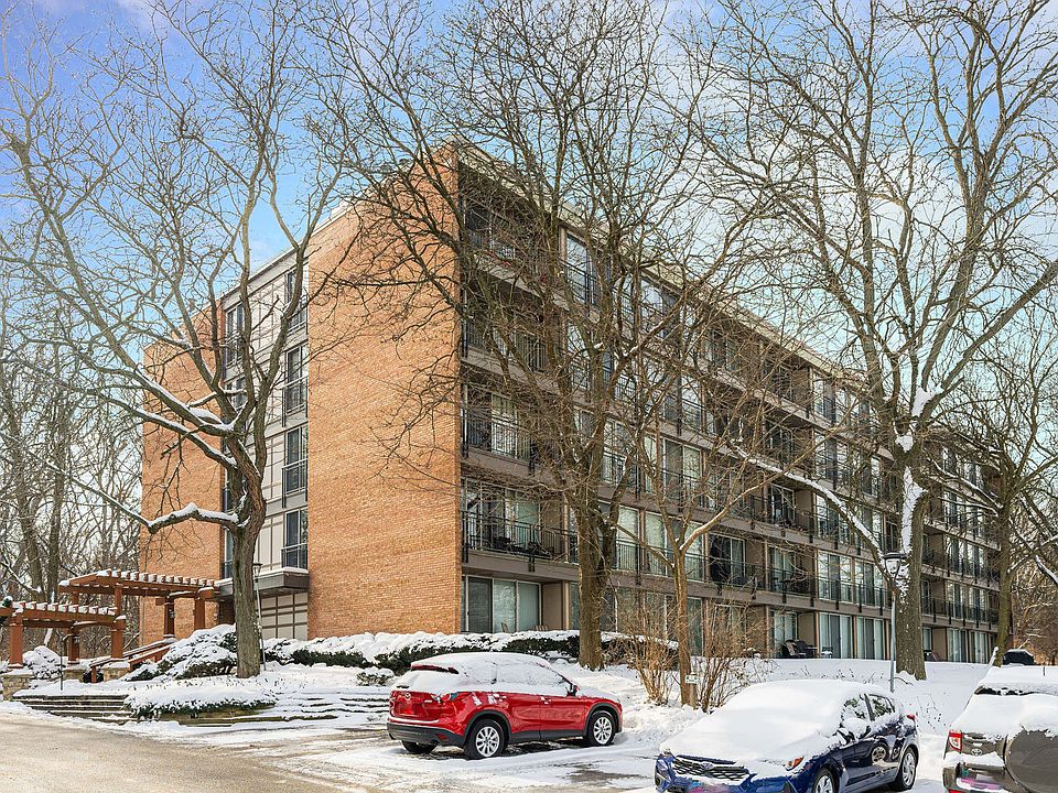1st image of 5810 Oakwood Dr Unit 3B