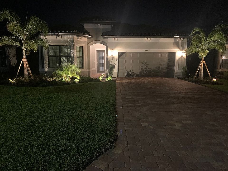2nd image of 6874 Winding Cypress Dr