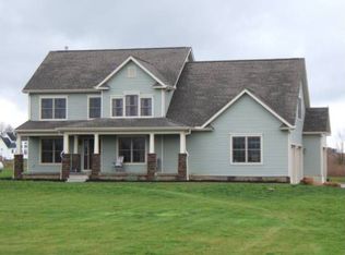 2671 Gina Rd, Lancaster, OH 43130