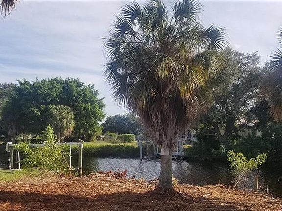 5th image of 18641 Klingler Cir