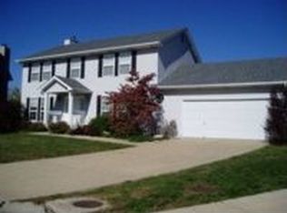 6 Nantucket Lake Ct, Saint Charles, MO 63303